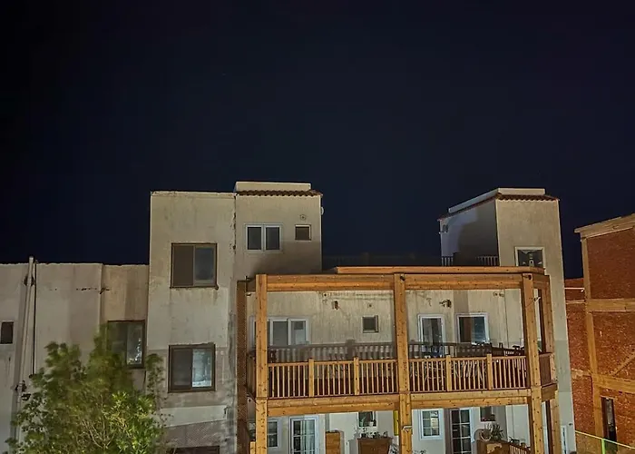 American 2 * Dahab
